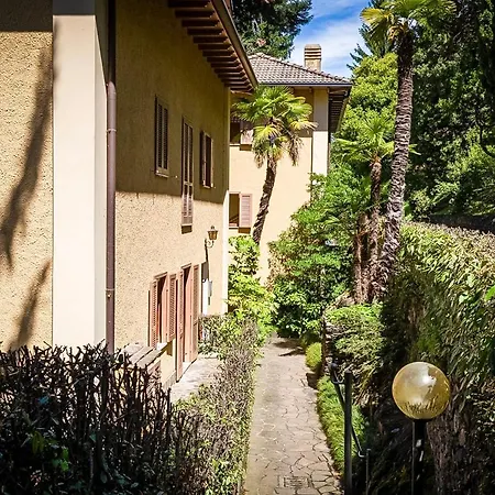 Vista 180° アパート *